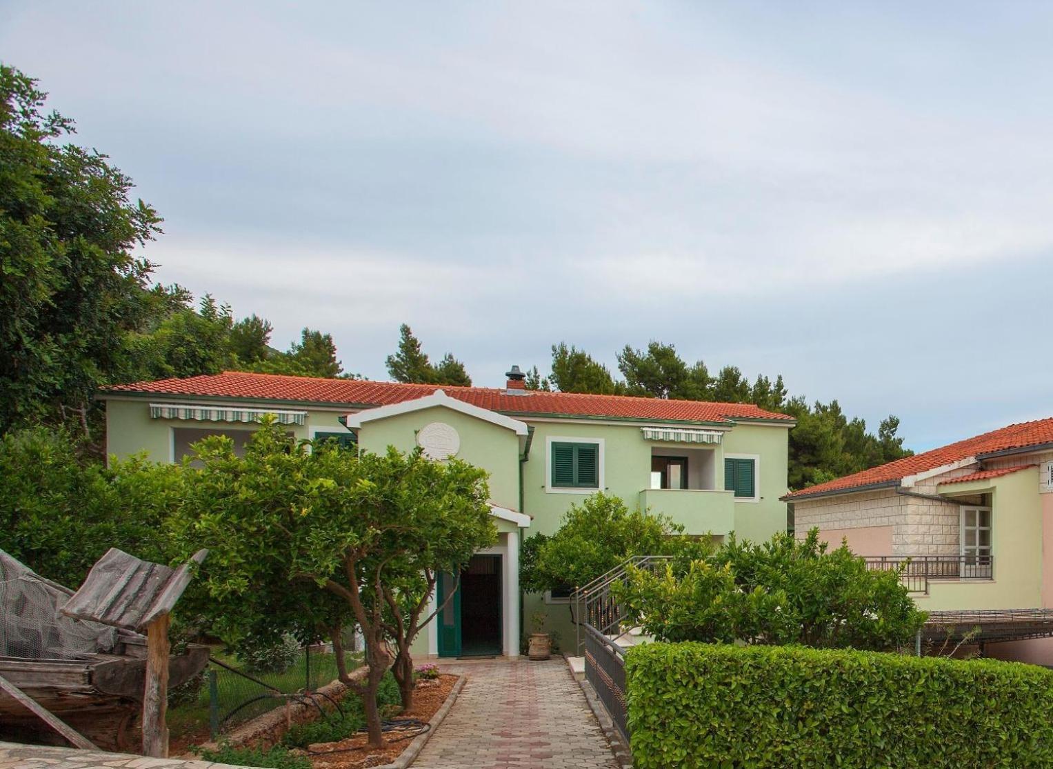 Wine Resort Adriatic Mikulic Orebić Esterno foto