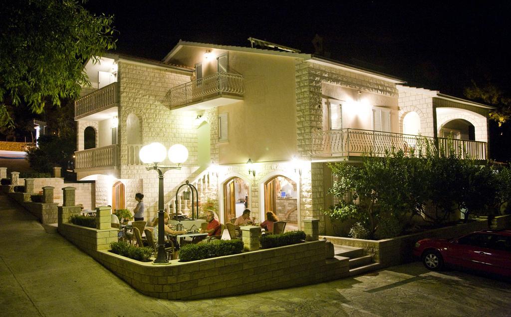 Wine Resort Adriatic Mikulic Orebić Esterno foto