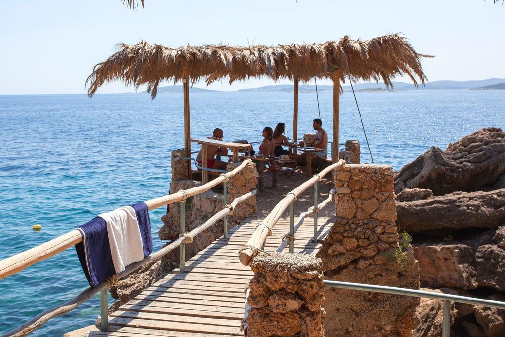 Wine Resort Adriatic Mikulic Orebić Esterno foto